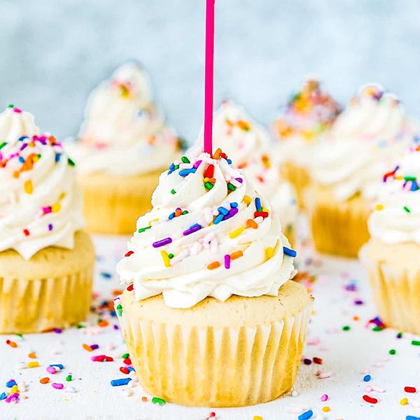 Send  Cute Vanilla Cupcake  Online