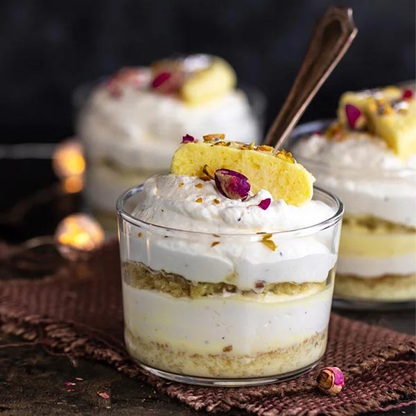 Send Delicious Rasmalai Jar Cake  Online