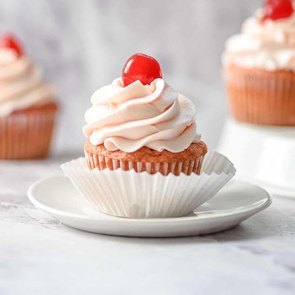 Send Delicious Strawberry Cupcake  Online