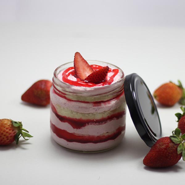 Send Delicious Strawberry Jar Cake Online