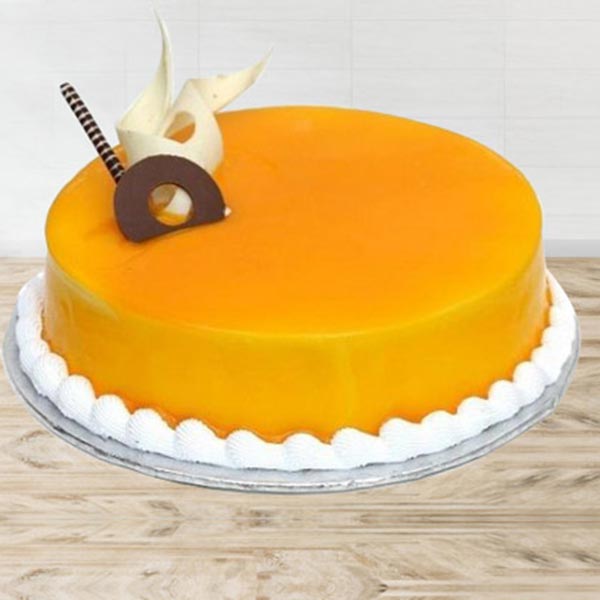 Send Delightful N Creamy Mango Cake Online