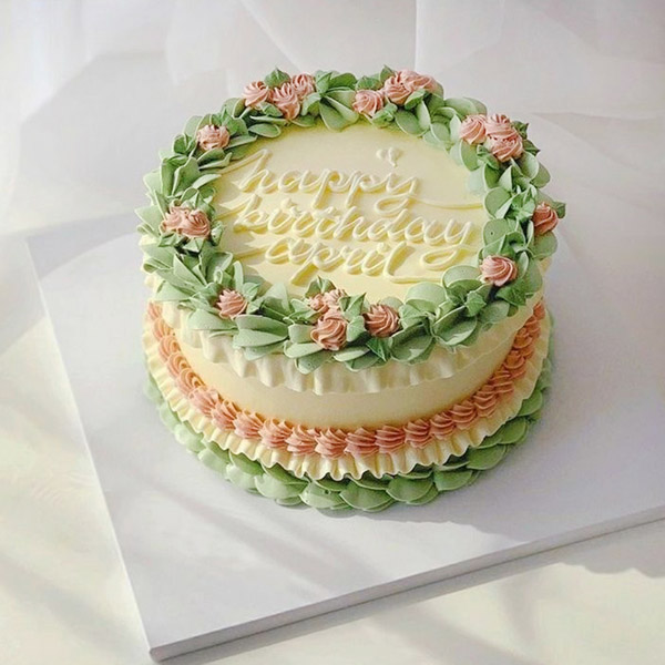 Send Floral Vanilla Cream Cake Online