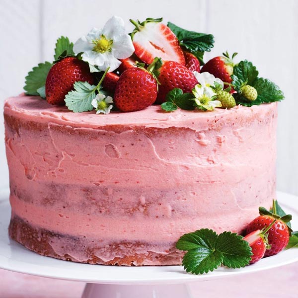 Send Flowery Cream Strawberry Cake Online