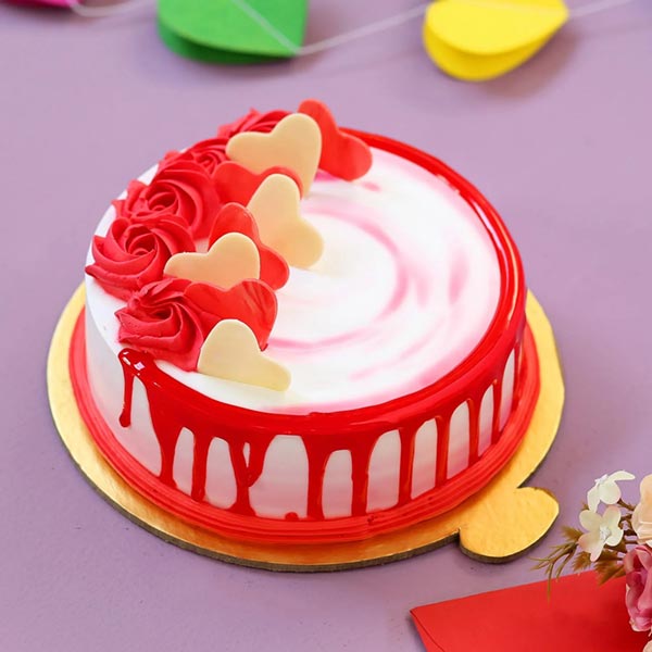 Send Hearts N Roses Strawberry Cake Online
