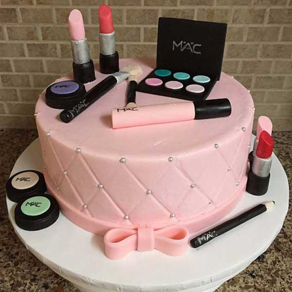 Send Mac Accessories Makeup Artist Cake Online