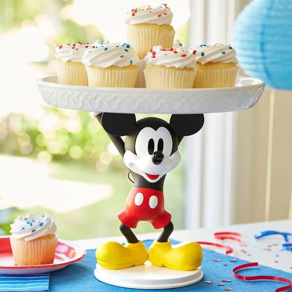 Send Mickey Mouse With Tray Of Cupcakes Online