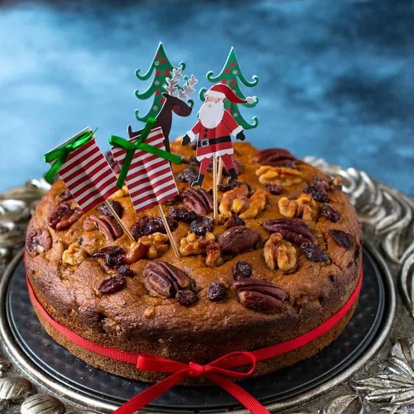 Send Mouthwatering Plum Cake for Christmas Online