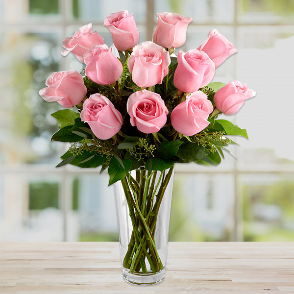 Send Pink Roses Bunch & Glass Vase Online