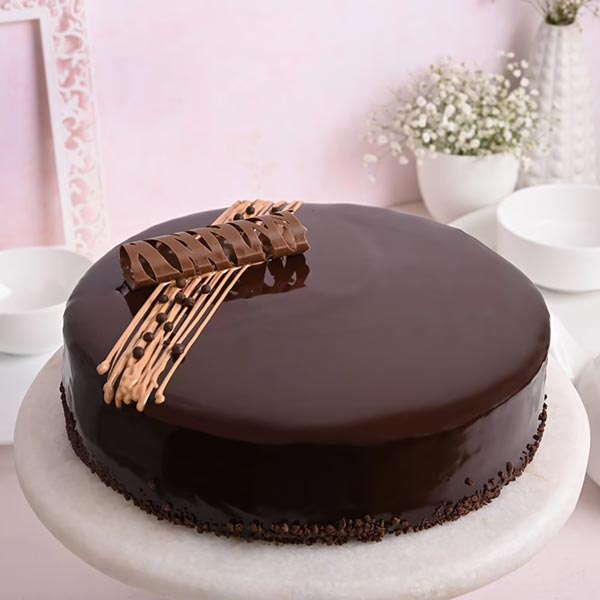 Send Rich Creamy Chocolate Truffle Cake Online