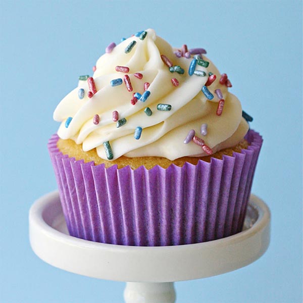 Send Scrumptious Vanilla Cupcake Online