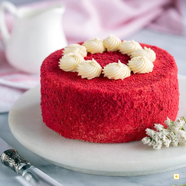 Send Tempting Red Velvet Cake Online