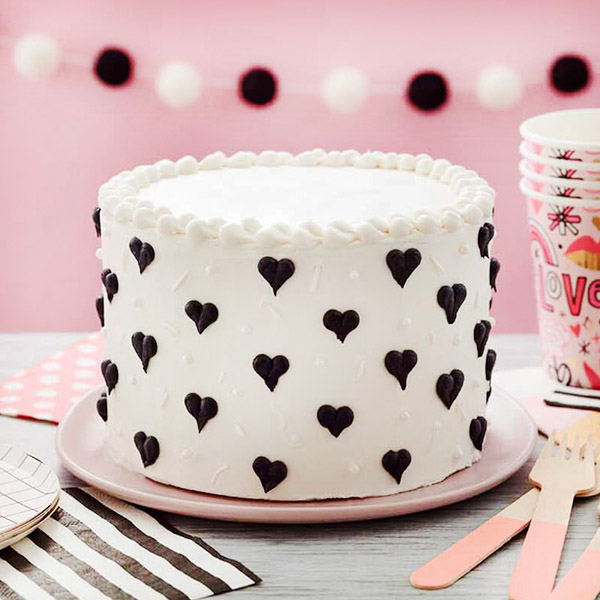 Send Tiny Hearts Vanilla Cake  Online