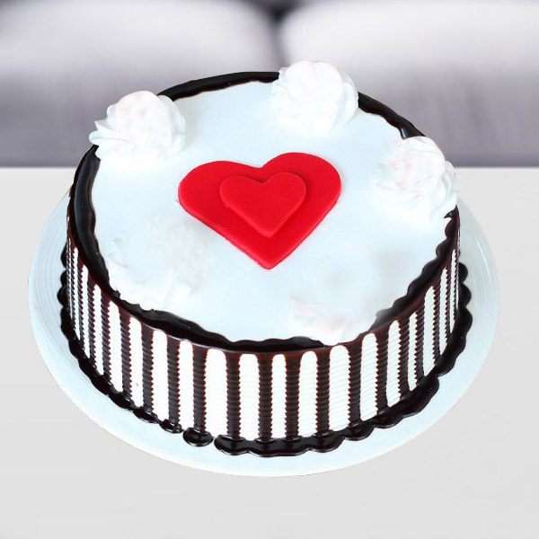 Send Valentine Black Forest Cake Online