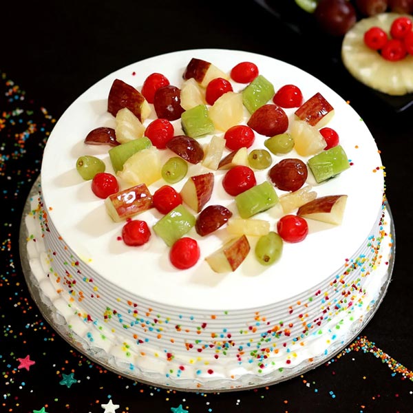 Send Vanilla Cake with Fruit Topping Online