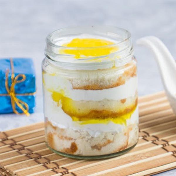 Send Yummy Pineapple Jar Cake Online