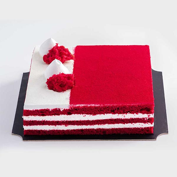 Send Yummy Red Velvet Cake Online